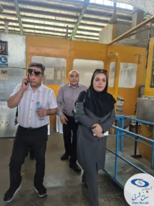 بازدید دبیر کمیته توسعه صادرات سازمان توسعه تجارت ایران و رئیس اداره بازرگانی خارجی سازمان صمت استان خراسان رضوی و هیآت همراه از کارخانه‌های صانع شرق