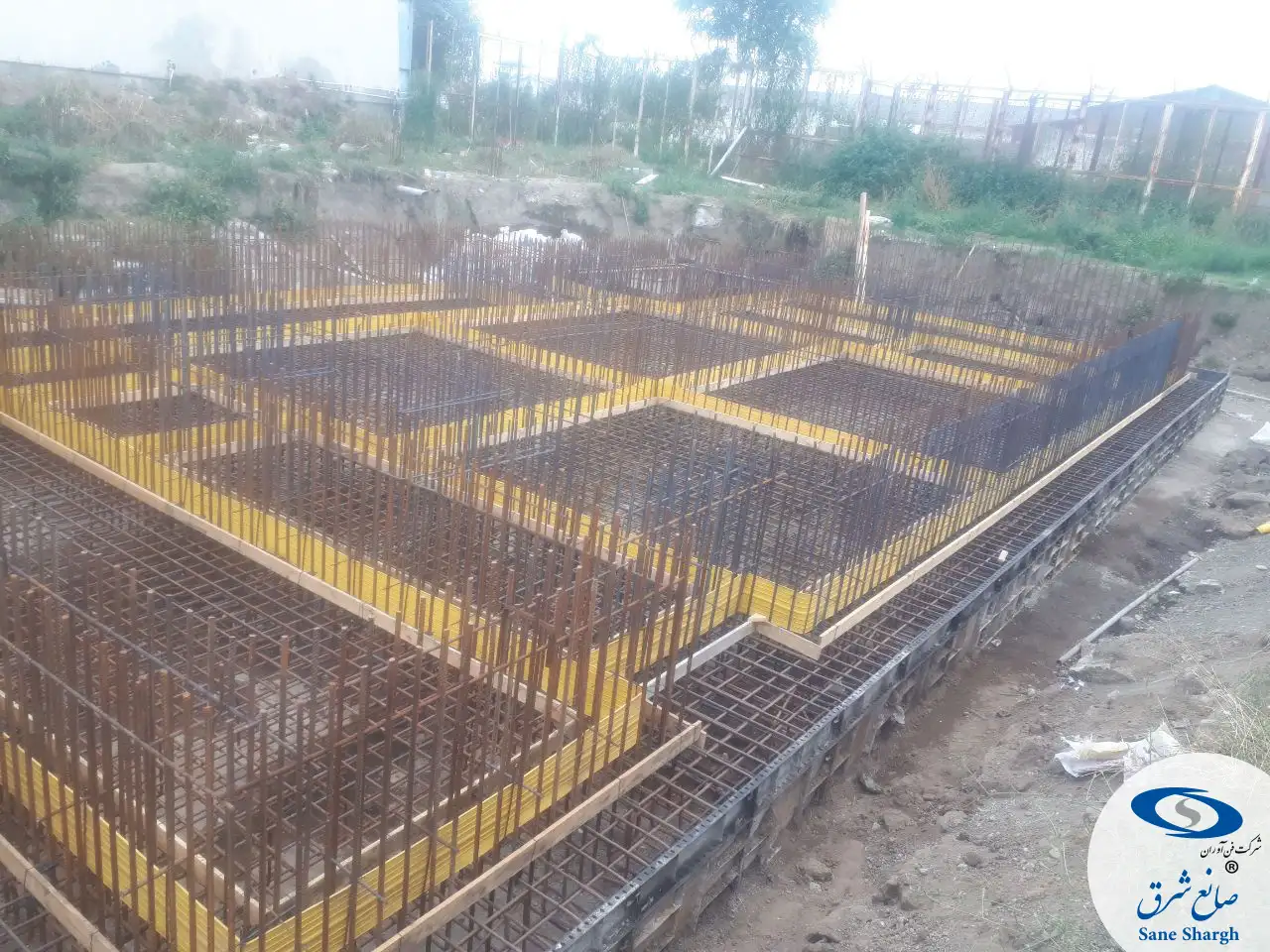 اجراي پروژه احداث تصفيه‌خانه فاضلاب شهري اردوگاه شهر حويق به ظرفيت 300 m3/d